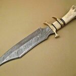 Damascus Steel Hunting Knife – Fixed Blade Knives with Sheath – Firm Grip Handle Made of Camel Bone (White)